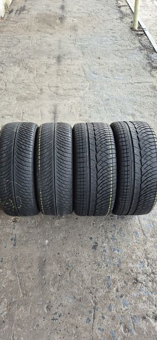 4 anvelope iarna Michelin,fata 245/45/19,spate 275/40/19.Pret/bucata