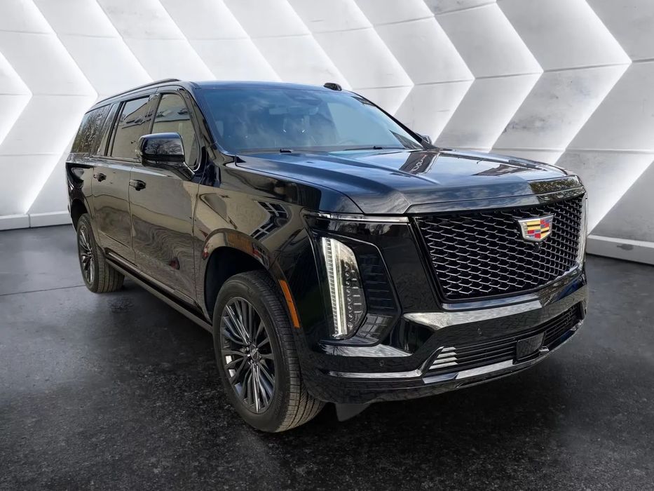 Cadillac Escalade Cadillac Escalade NEW MODEL 6.2 V8 Sport Platinum | 115.000 € netto
