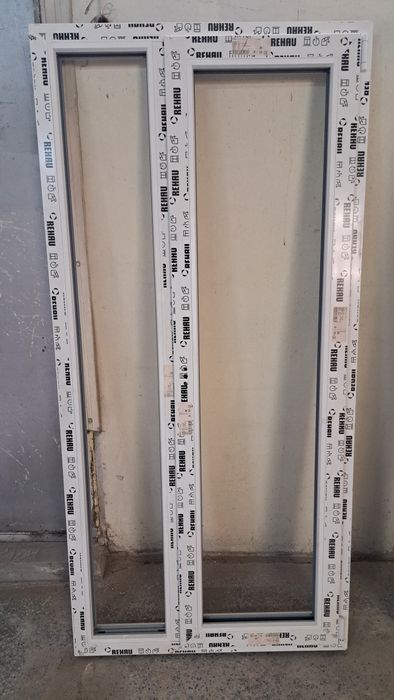 ПВЦ дограма РЕХАУ -2броя