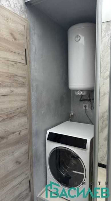 Продава се Едностаен апартамент в София, Център - 47 кв.м за 1943 €/кв.м - Снимка #6