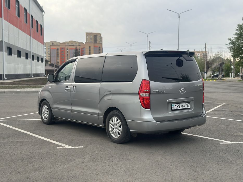Hyundai Starex 2016 года