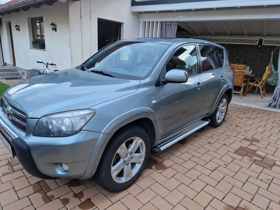 Vând Toyota Rav 4 2007