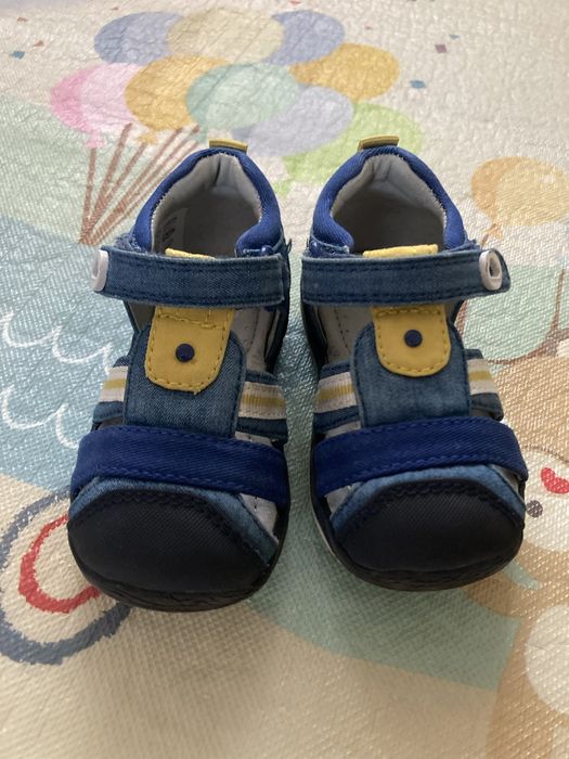 Сандали за момче