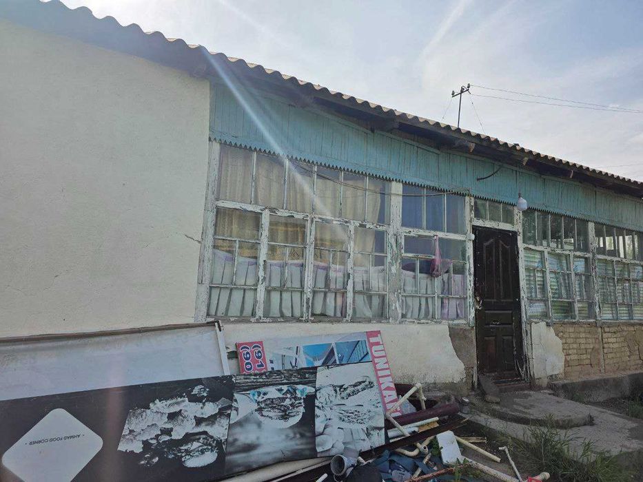 Bostonliq yer sotiladi 20 sotix