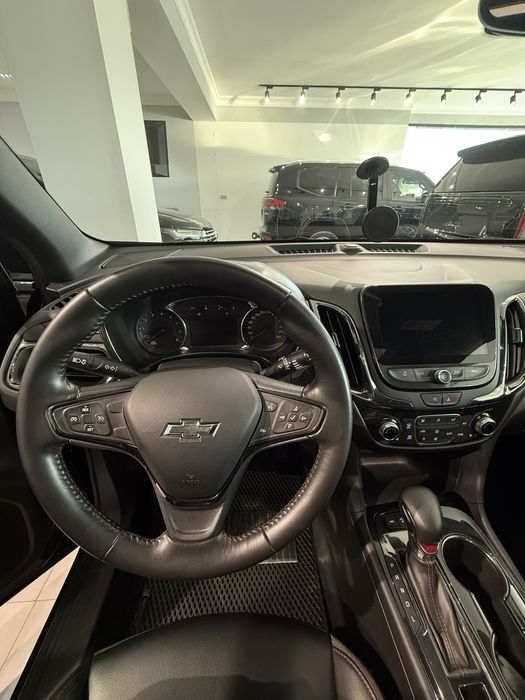 Equinox ideal holatda