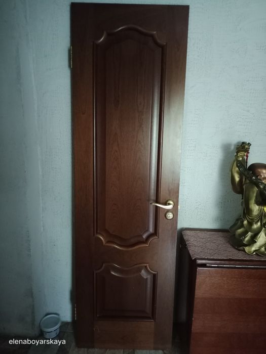 Продам двери межкомнатные