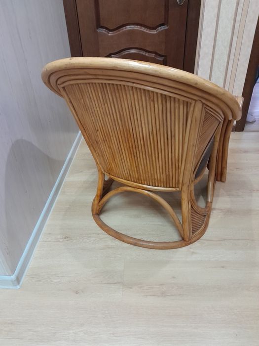 Продам бамбуковое кресло