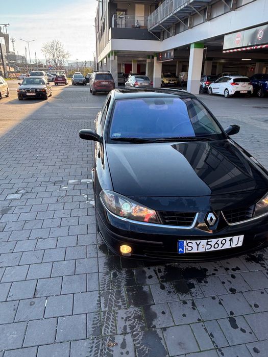Здравейте продавам рено лагуна
