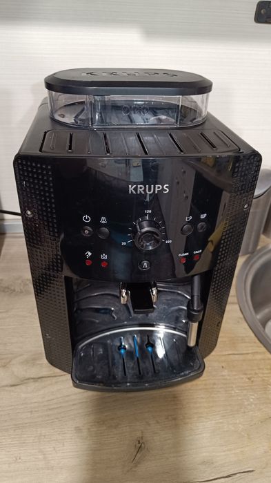 KRUPS кафемашина робот