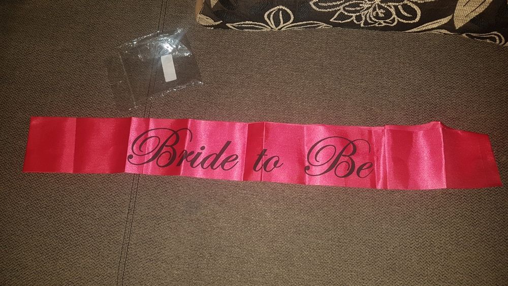 Panglica pentrecerea burlacitei