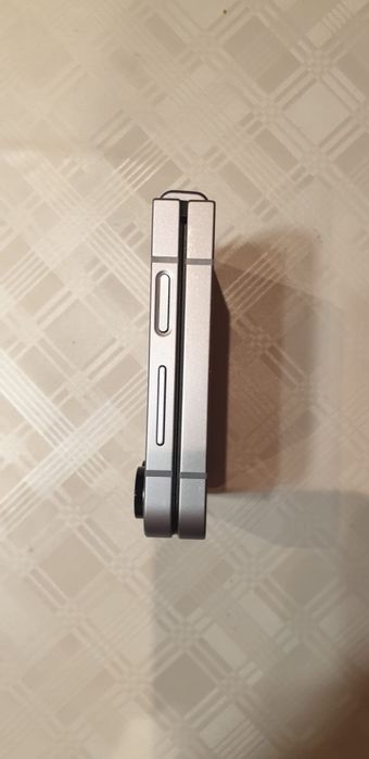 Vand Samsung  Flip 6