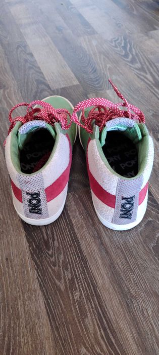 Маратонки Nike номер 40,5