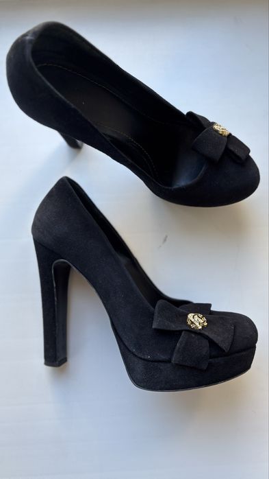 Продам замшевые туфли турция