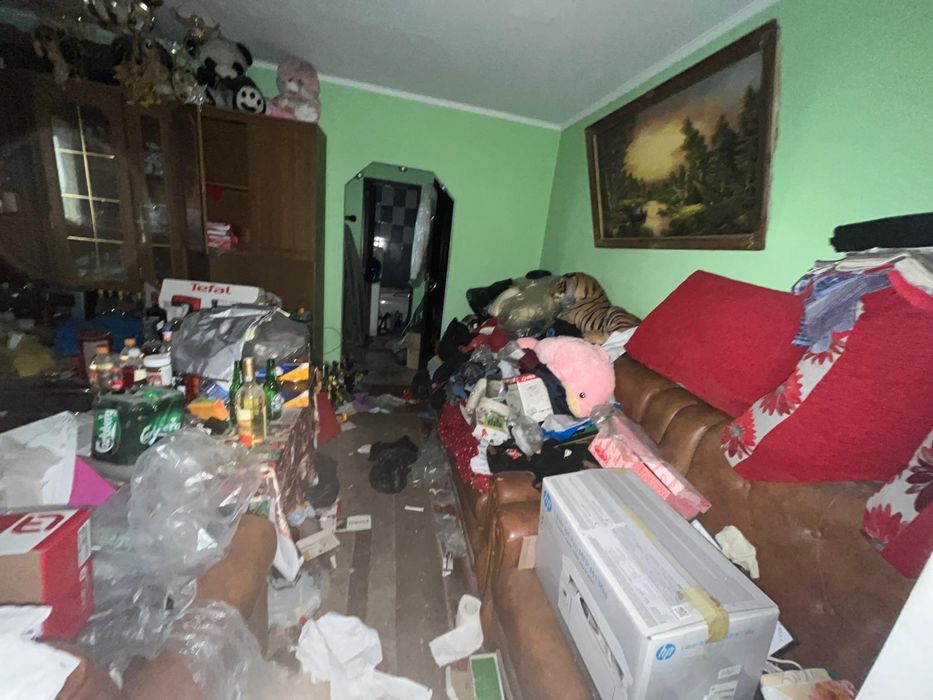 Debarasare moloz apartamente garsoniere