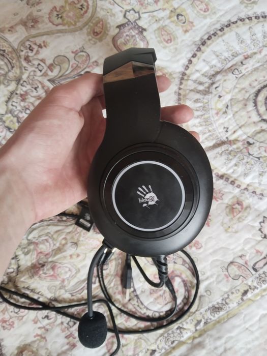 Игровые наушники
