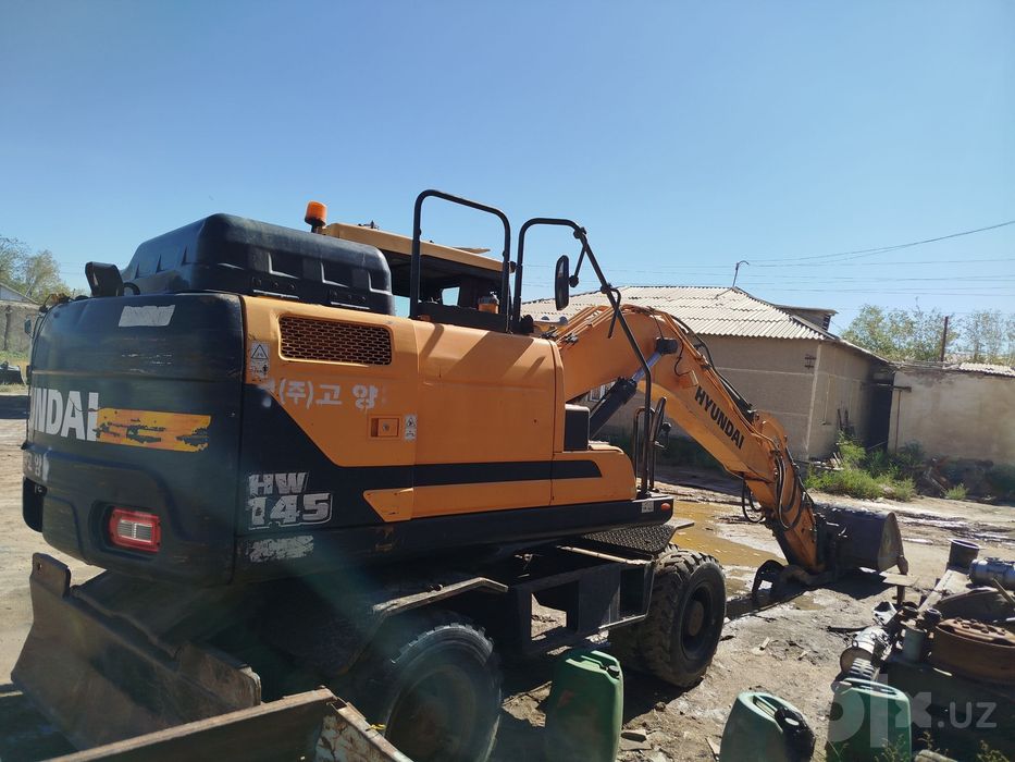 Экскватор HW 145 Hyundai