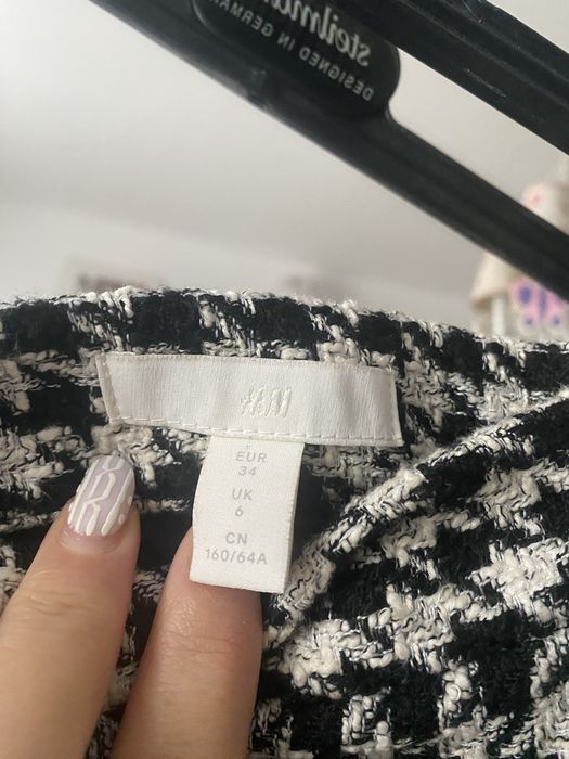 Fusta mini H&M ……