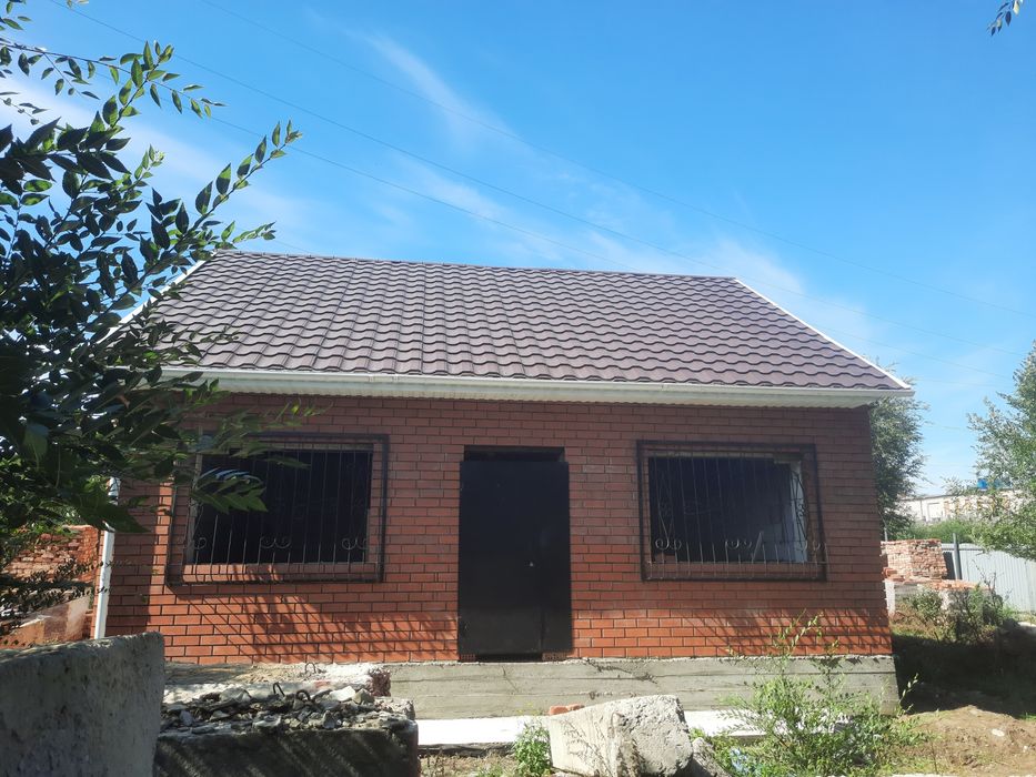 Отдельно стоящий здания