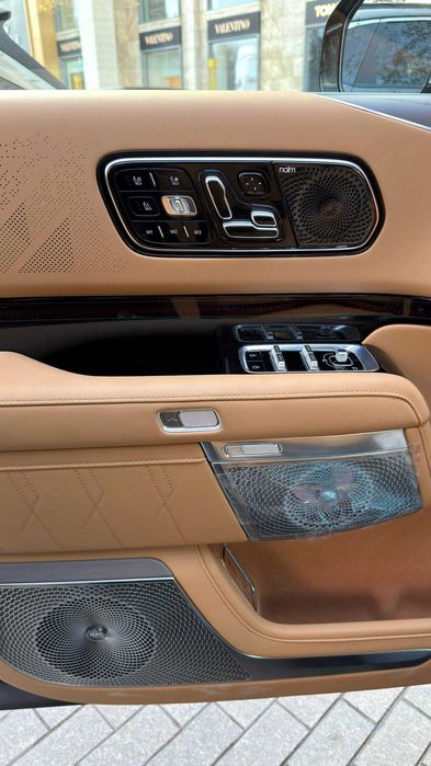 Продам новый Zeekr 9x Ultra