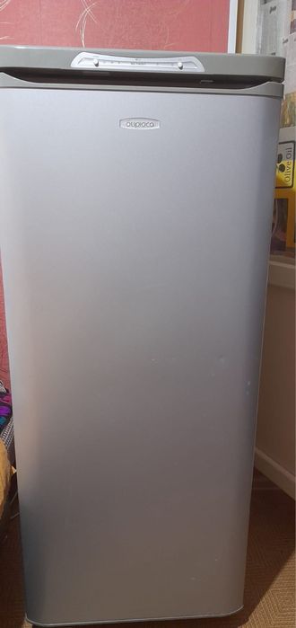 Продам морозильник