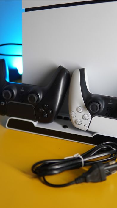 Продам Playstation 5 Slim