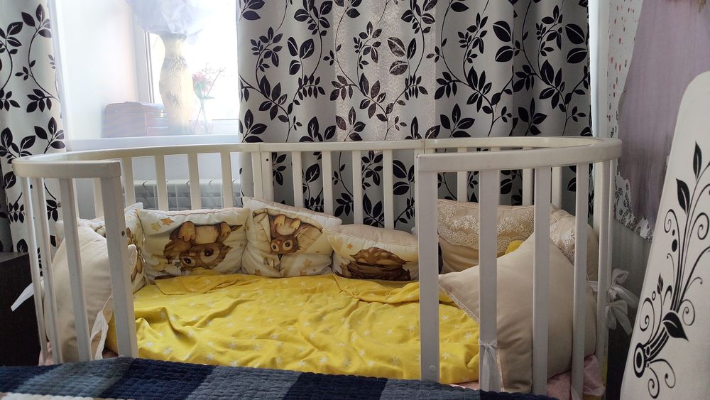 Продам детскую кроватку