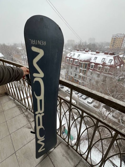 Доска с креплением для сноуборда