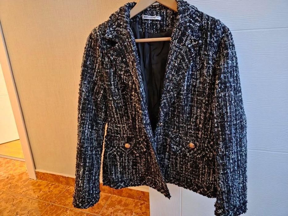 Сако черно блестящо