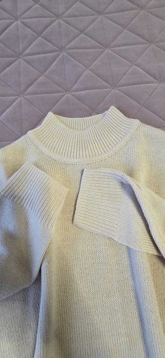 Pulover Bluza cropp, noua