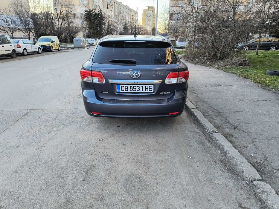 Toyota Avensis 3