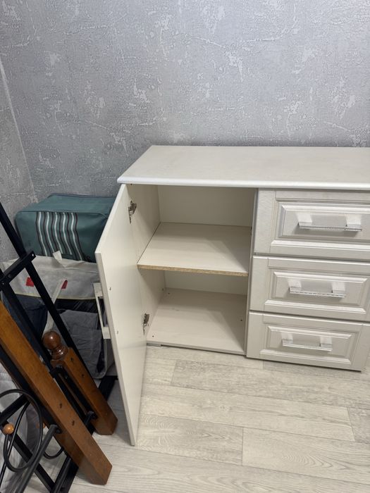 Комод белый в отличном состоянии