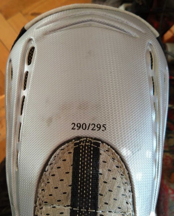 Ски и обувки "Head", щеки