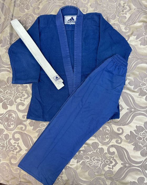 Продам форму для дзюдо