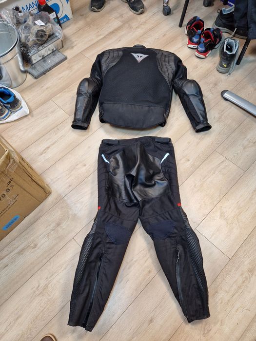 Мото екип Dainese