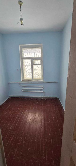 Дом в г. Янгиюле с участком