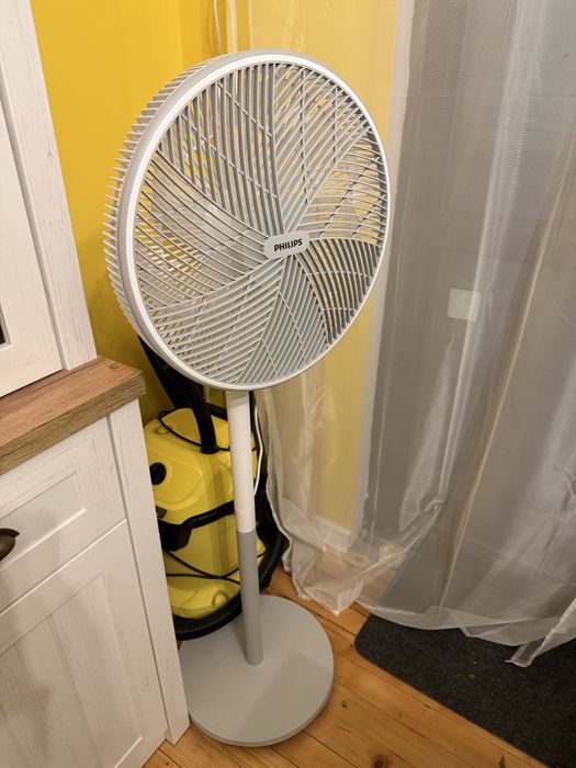 Вентилатор Philips series 2000