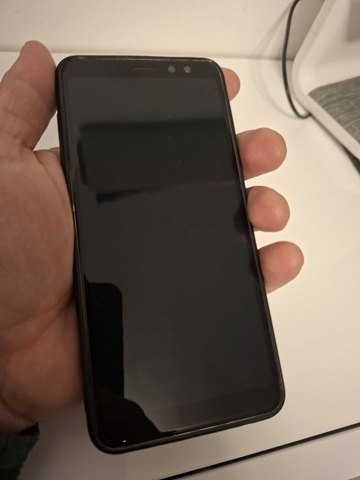 Samsung Galaxy A8 2018 (SM-A530F/DS) DUOS - Gold / Auriu - 32GB
NU e zgâriat
Pregătit pentru instalare
Prețul rămâne fix