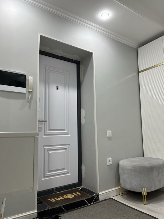 Продам 4-х комнатную квартиру с мебелью