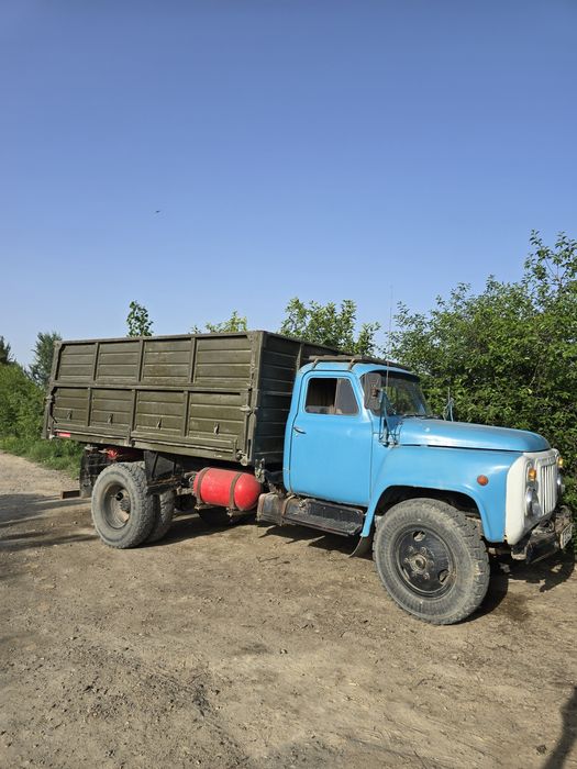 Gaz 53 1988yil 56milyon kami bor