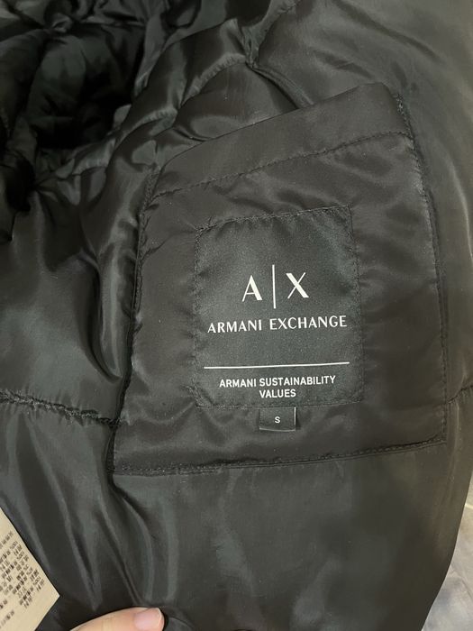 Бомбер Armani.