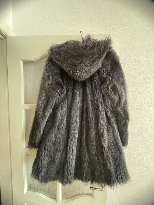 Шуба енотовая