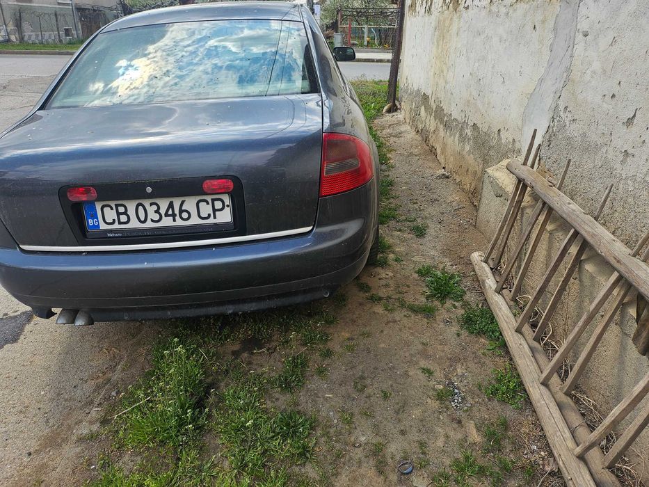 Автомобил Ауди А6 2.5 ТДИ