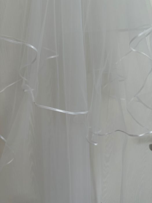 Булчинска рокля и воал