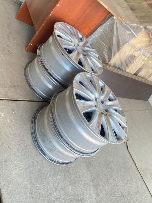 Продам диски оригинал на Мерседес