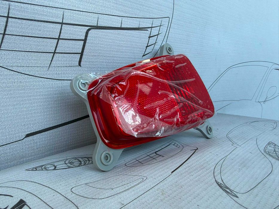 Lampă Ceață Bara Spate Dreapta Kia Picanto 2 2014 / 2011-2017 / Cod OEM 924061Y5 (5C2)