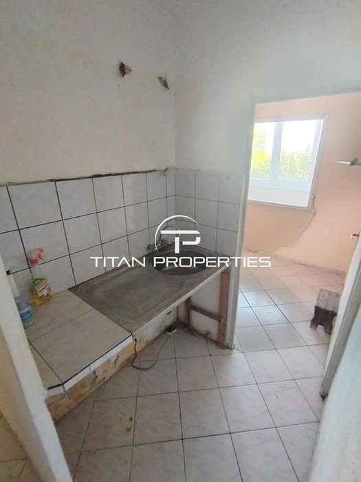 Продава се Едностаен апартамент в Бургас, Меден рудник - зона А - 48 кв.м за 1500 €/кв.м - Снимка #3