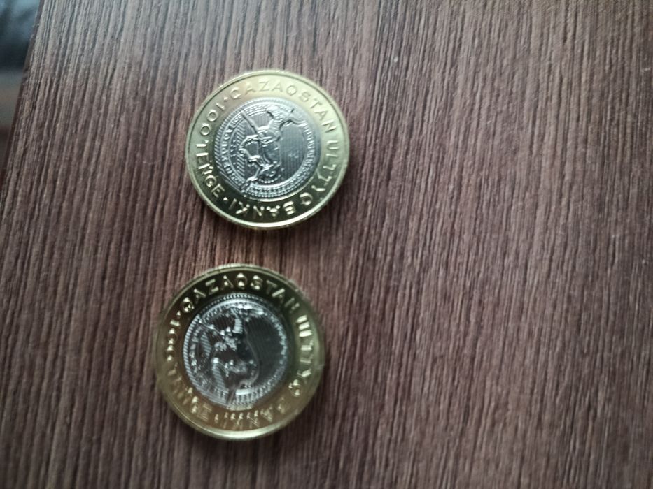 Продам монеты новые.