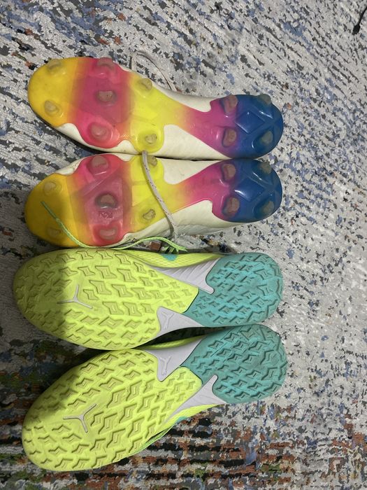 Бутсы и Сороконожки