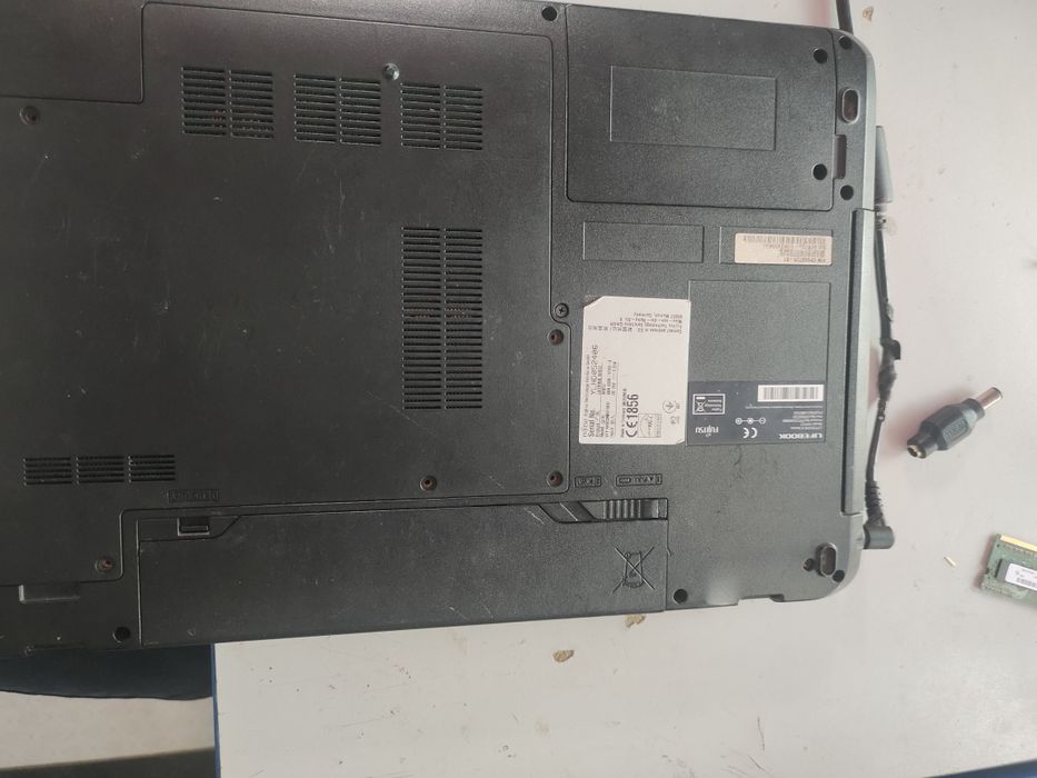 Ноутбук Fujitsu Siemens