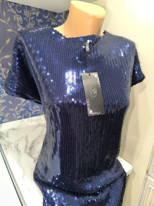 Платье в пайетках